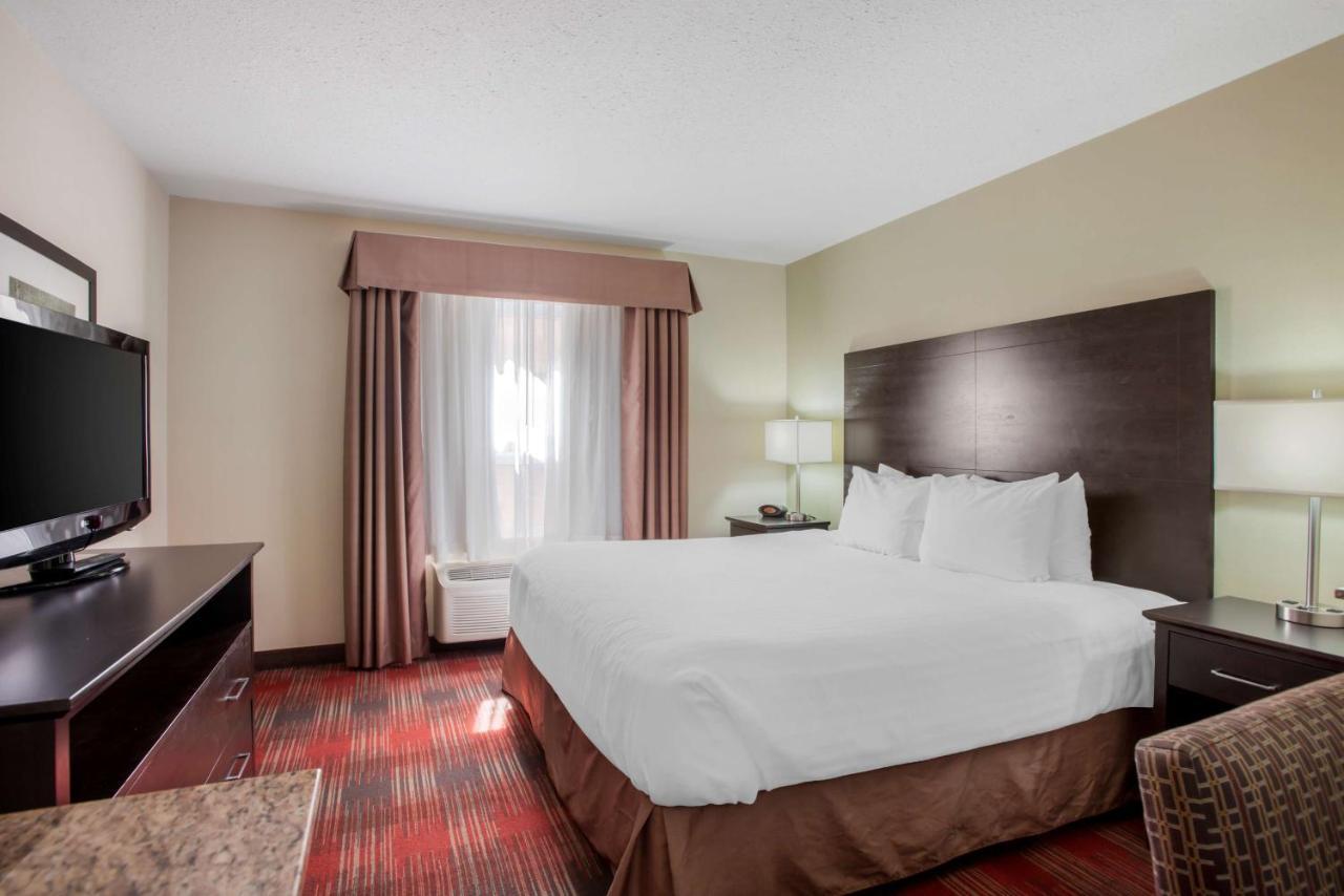 Best Western Plus Red Deer Inn & Suite Экстерьер фото