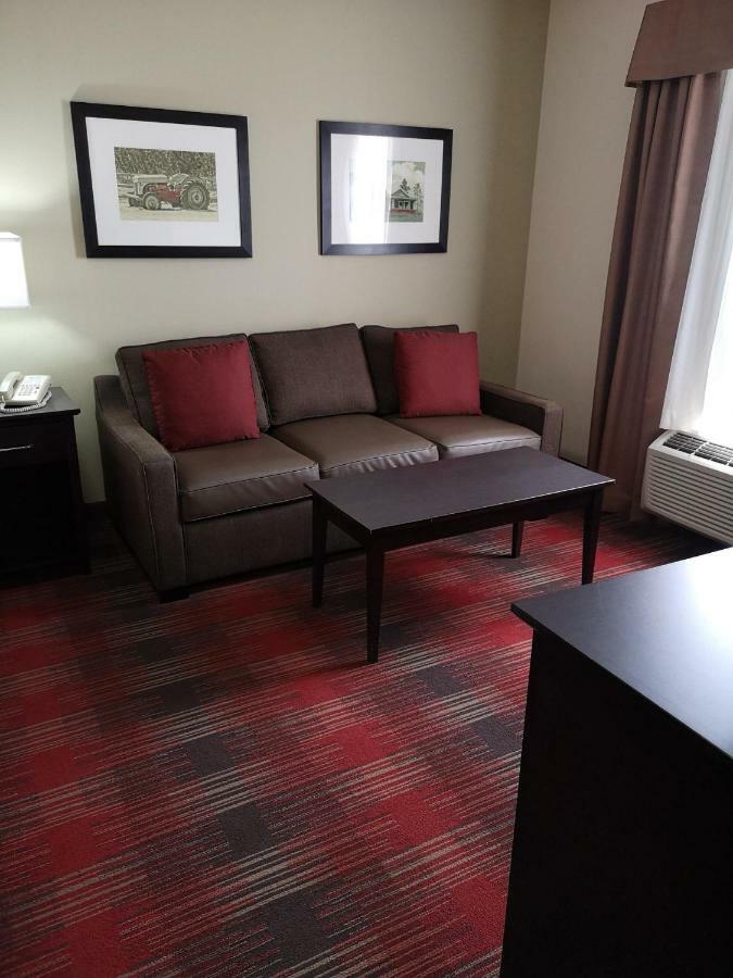 Best Western Plus Red Deer Inn & Suite Экстерьер фото